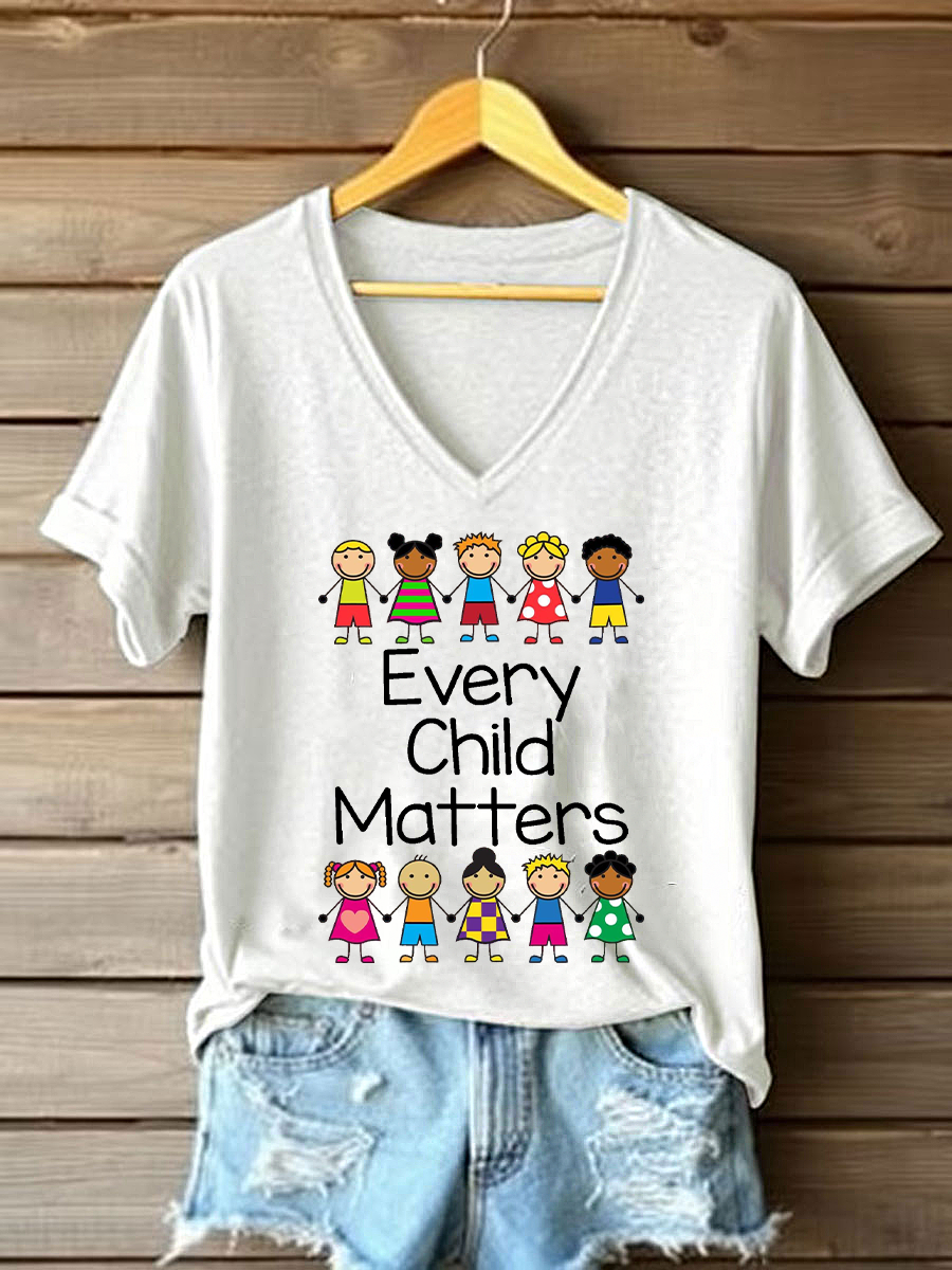 Camiseta casual impresa de Every Child Matters para mujer