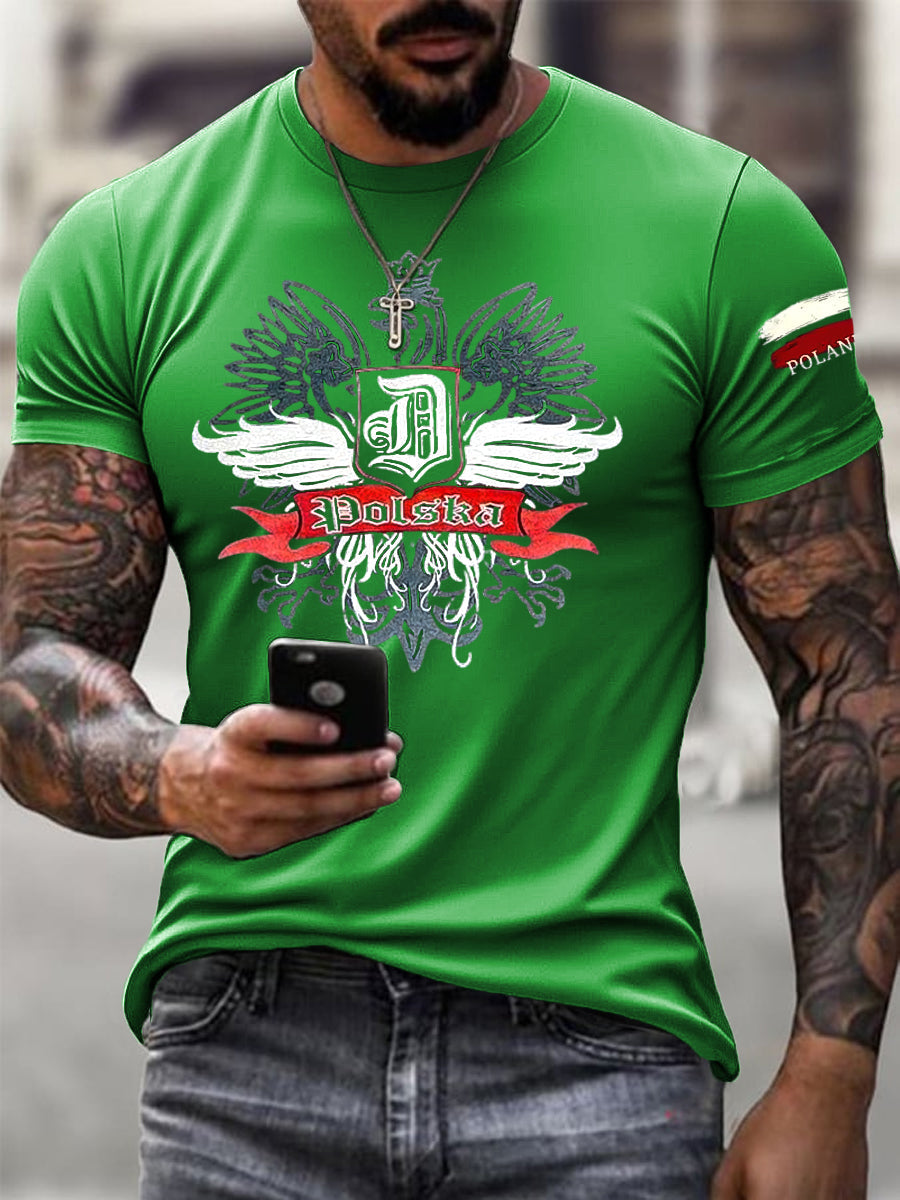 La bandera polaca del águila de los hombres imprime la camiseta ocasional