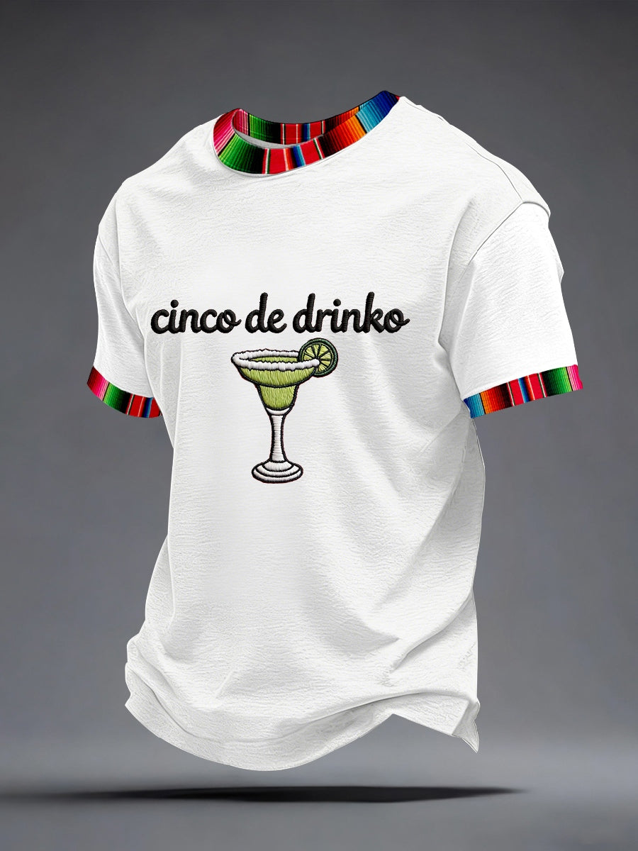 Camiseta con patrón bordado de Cinco de Drinko para hombre