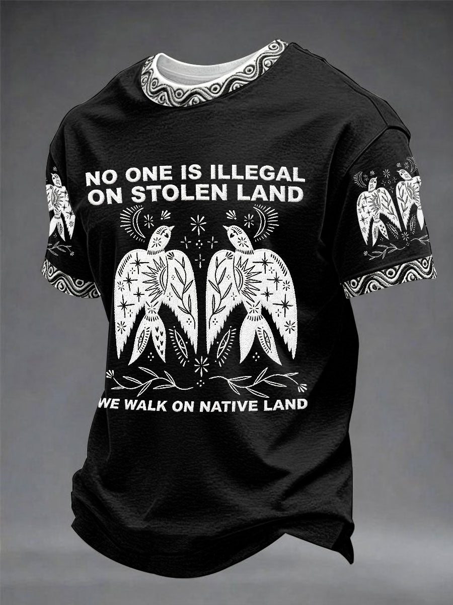 «Nadie es ilegal en tierras robadas» — Camiseta informal unisex por el Día Internacional de los Pueblos Indígenas