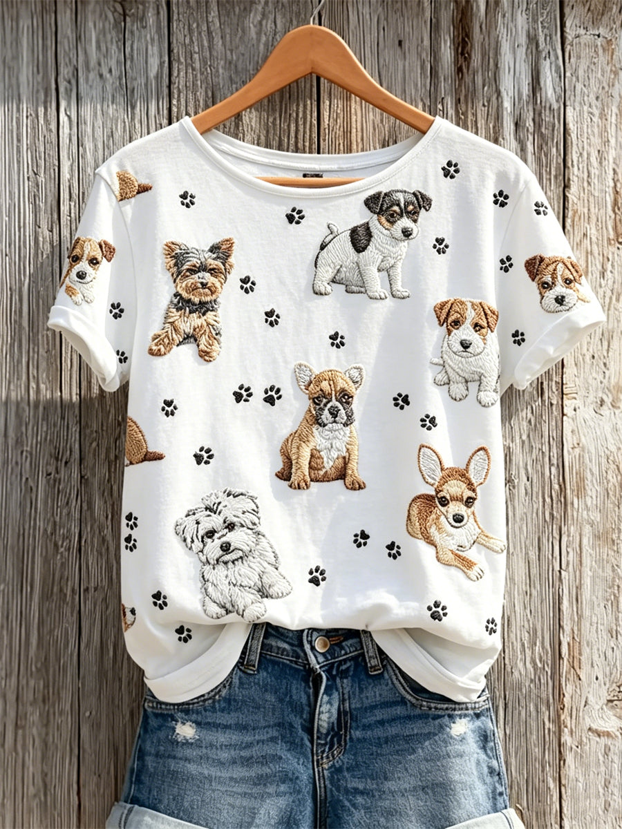 Perros encantadores de las mujeres y la pata imprime la camiseta de manga corta de la impresión del patrón