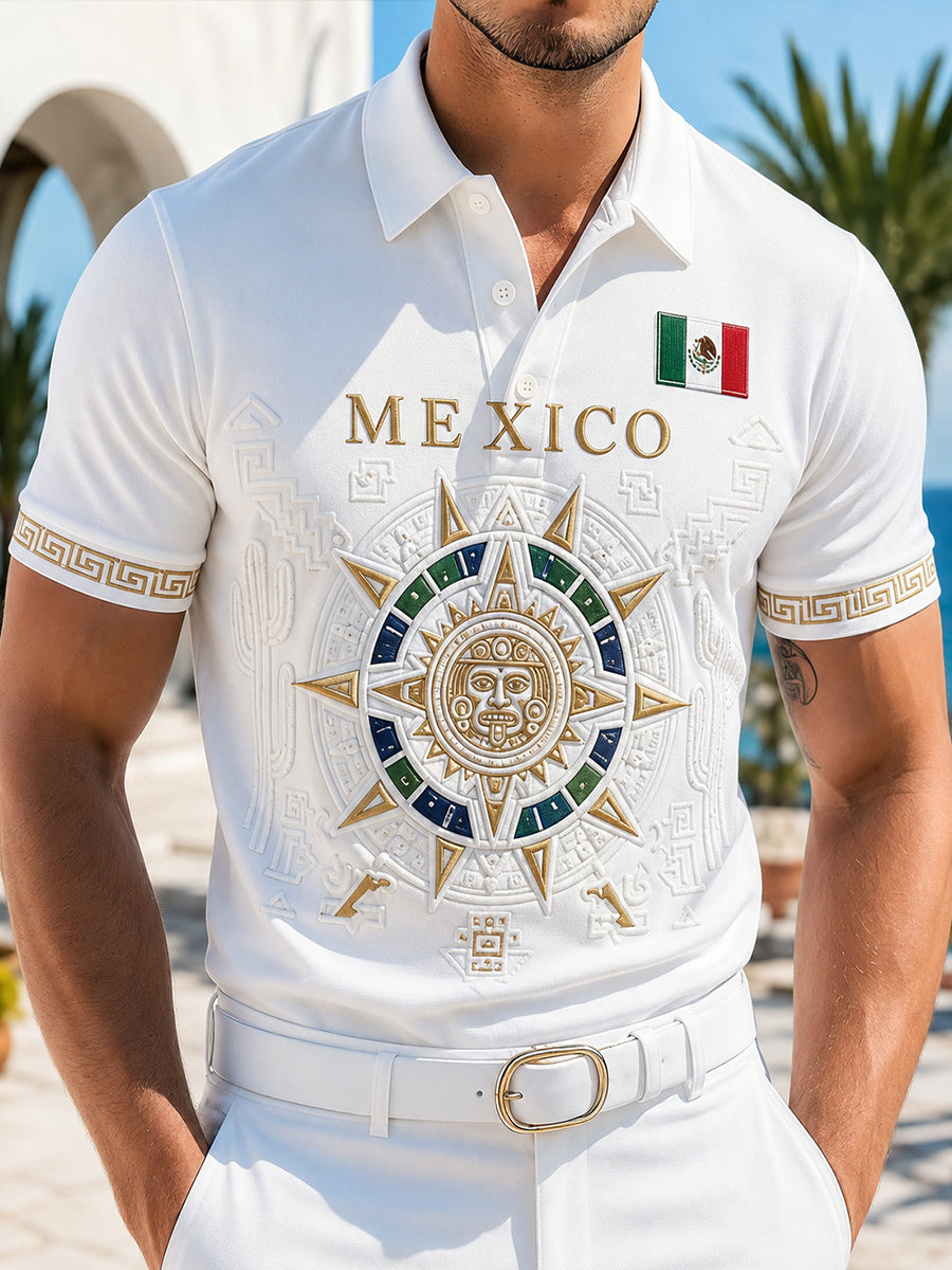 Camiseta polo con estampado artístico de elementos de animación en un partido de fútbol mexicano para hombre