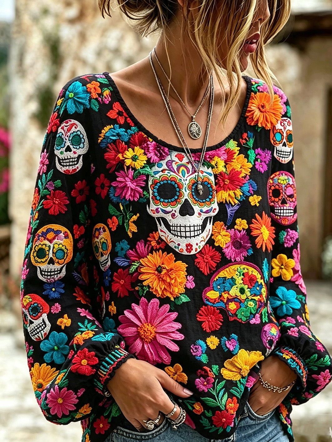 Camisa de algodón-lino estampada con motivos florales y elementos del Día de Muertos para mujer