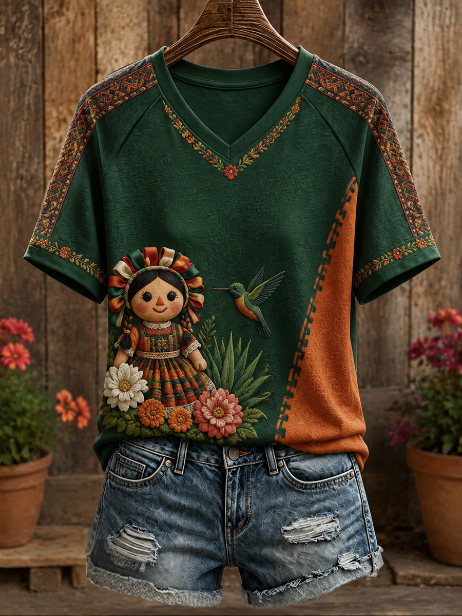 Camiseta estampada con arte de la muñeca Lele mexicana para mujer
