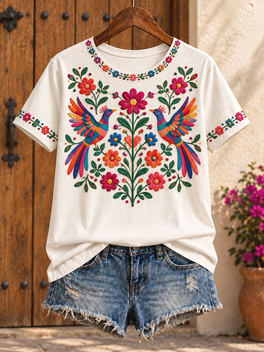 Camiseta estampada con arte floral mexicano para mujer