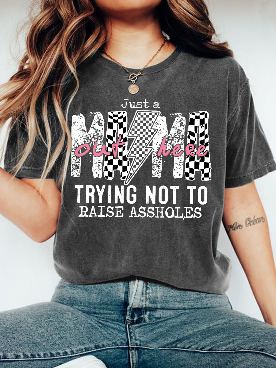 Divertido de las mujeres sólo una mamá aquí tratando de no levantar assholes, regalo del día de madre camiseta casual