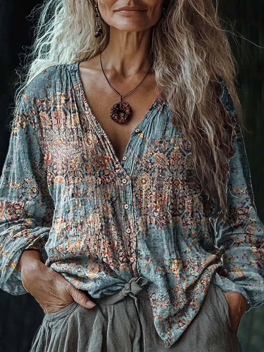 Camisa de algodón y lino casual con cuello en V estampado de arte de mezclilla de color vintage para mujer