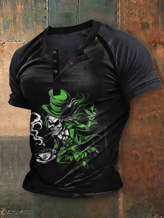 St. Patrick's Skull Print Raglan Sleeve Henley Collar T-shirt para hombre