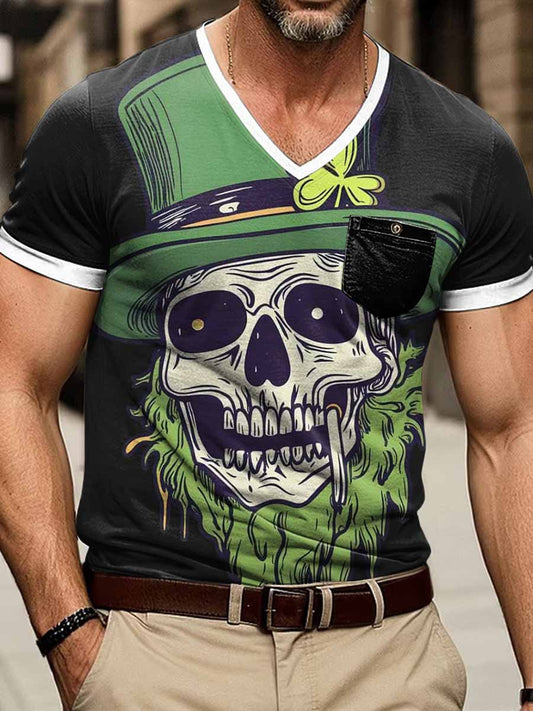 St. Patrick's Skull Print Camiseta de manga corta con cuello en V para hombre