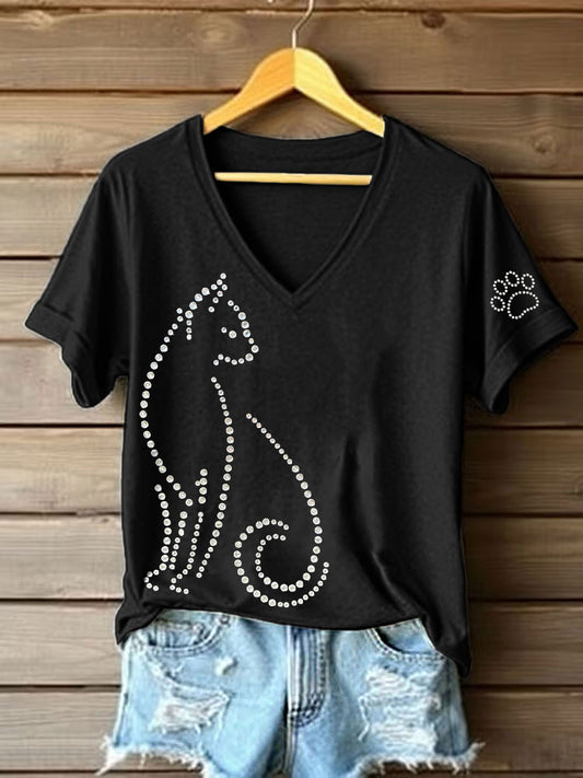 Camiseta con cuello en V y estampado de arte de gato de diamantes de imitación para mujer