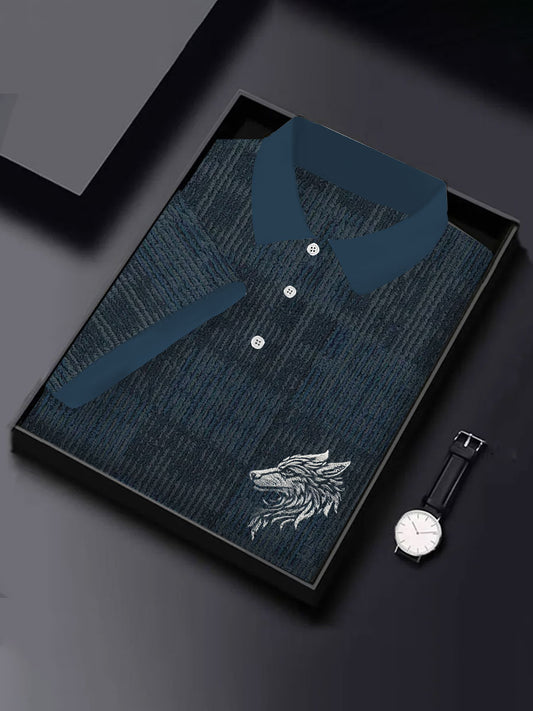 Camiseta del lobo del negocio de los hombres