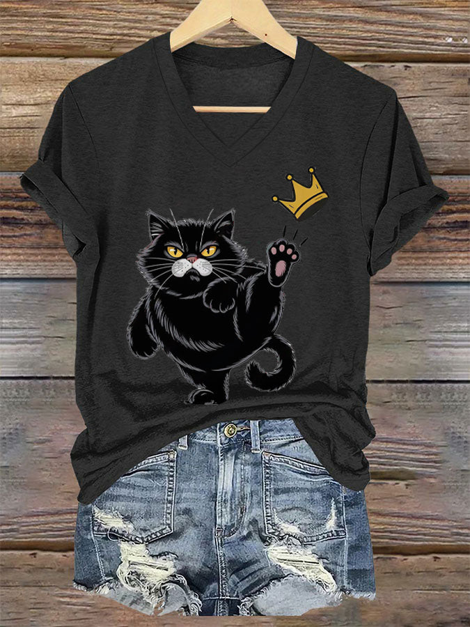 NOPE No Kings In America Black Cat Camiseta estampada con cuello en V para mujer