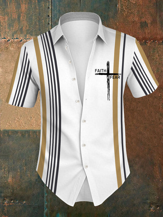 La fe sobre el miedo de los hombres raya la impresión Camisa