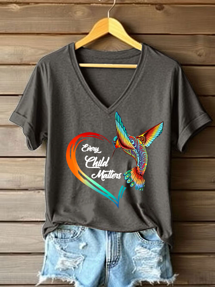 Camiseta casual impresa de Every Child Matters para mujer