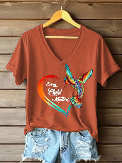 Camiseta casual impresa de Every Child Matters para mujer