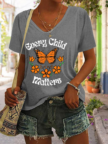 Camiseta casual impresa de Every Child Matters para mujer