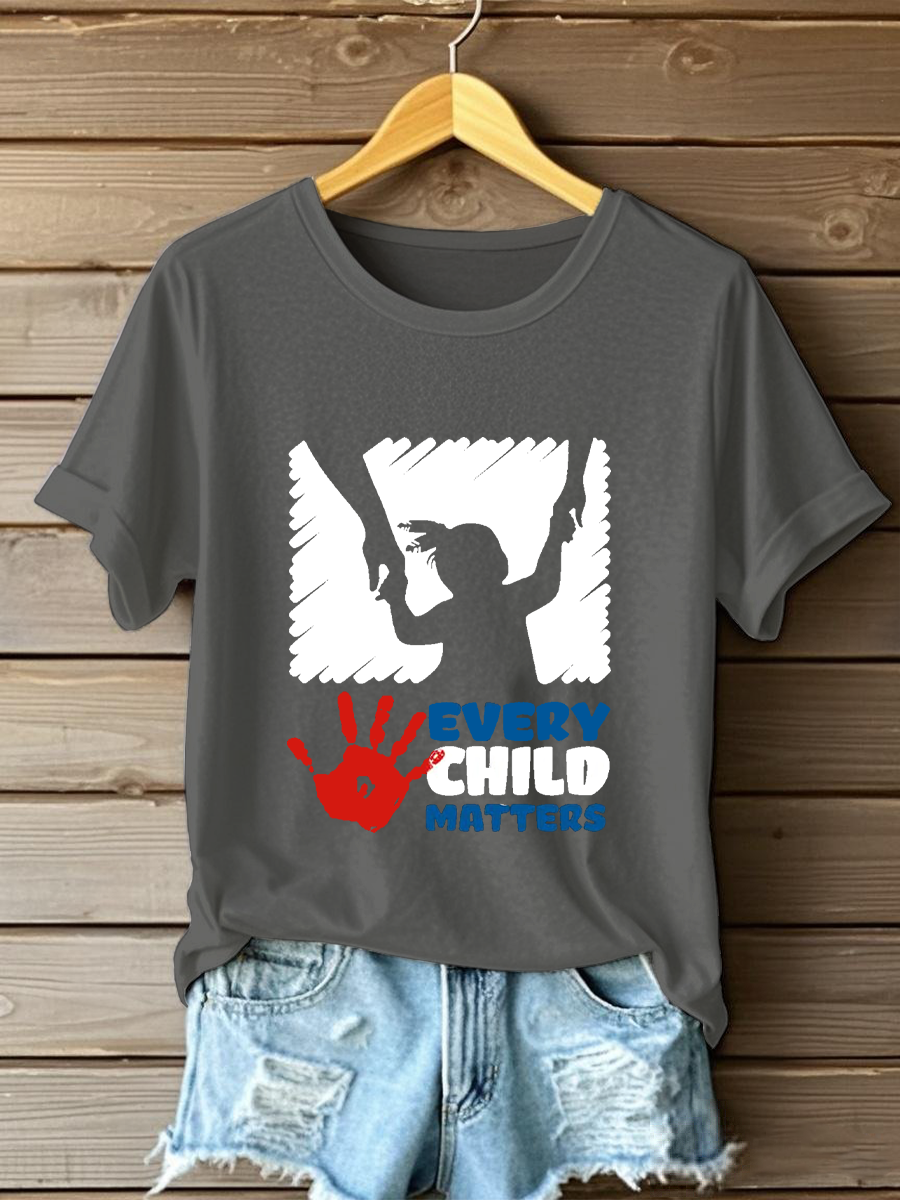 Camiseta casual impresa de Every Child Matters para mujer