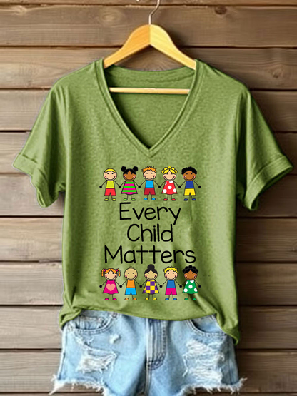Camiseta casual impresa de Every Child Matters para mujer