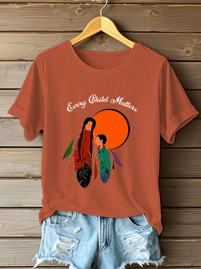Camiseta casual impresa de Every Child Matters para mujer