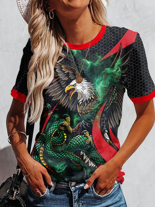 El águila de las mujeres y la serpiente imprimieron la camiseta de manga corta de la moda del vintage