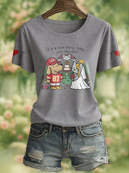 Camiseta impresa It's A Love Story para mujer