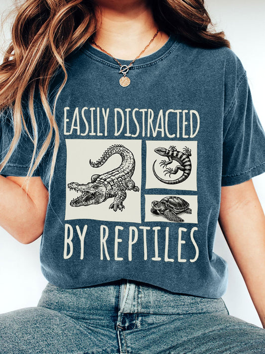 Las mujeres se distraen fácilmente por reptiles Imprimir camiseta lavada