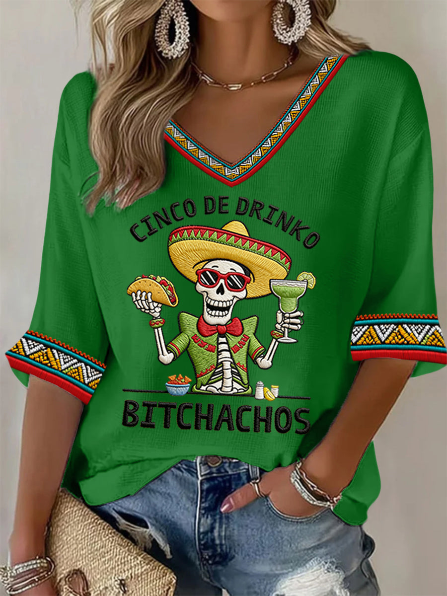 Camiseta casual de gofre con estampado de esqueletos y leyenda divertida «Cinco De Drinko Bitchachos» para mujer