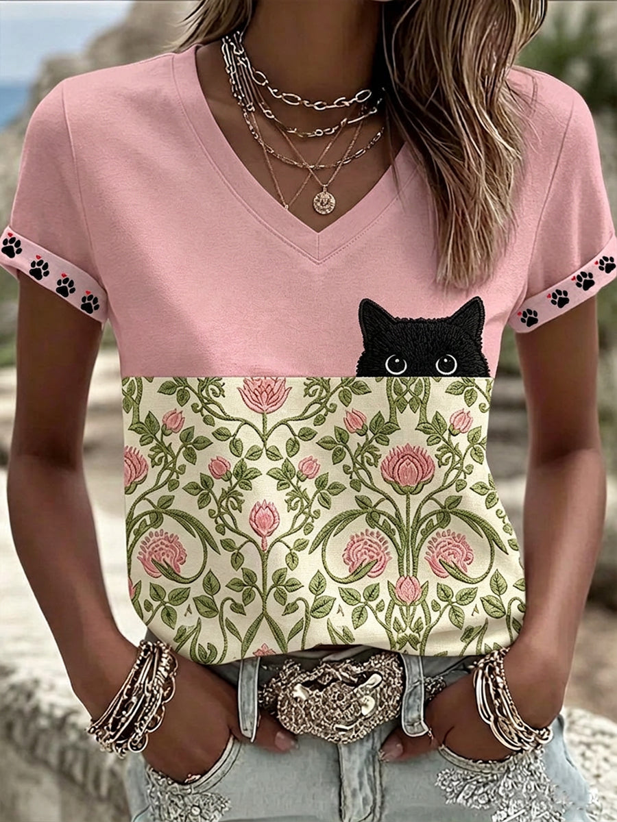 Gato negro de las mujeres con gráfico floral casual camiseta de manga corta