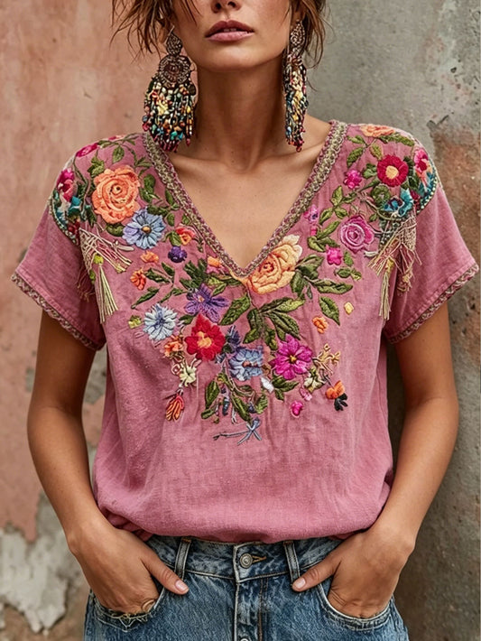 Camiseta estampada con arte floral rosa para la concienciación sobre el cáncer de mama en mujeres