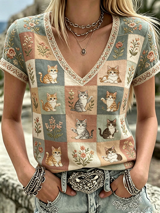 Plants And Flowers Cute Cat Print Camiseta casual con cuello en V para mujer