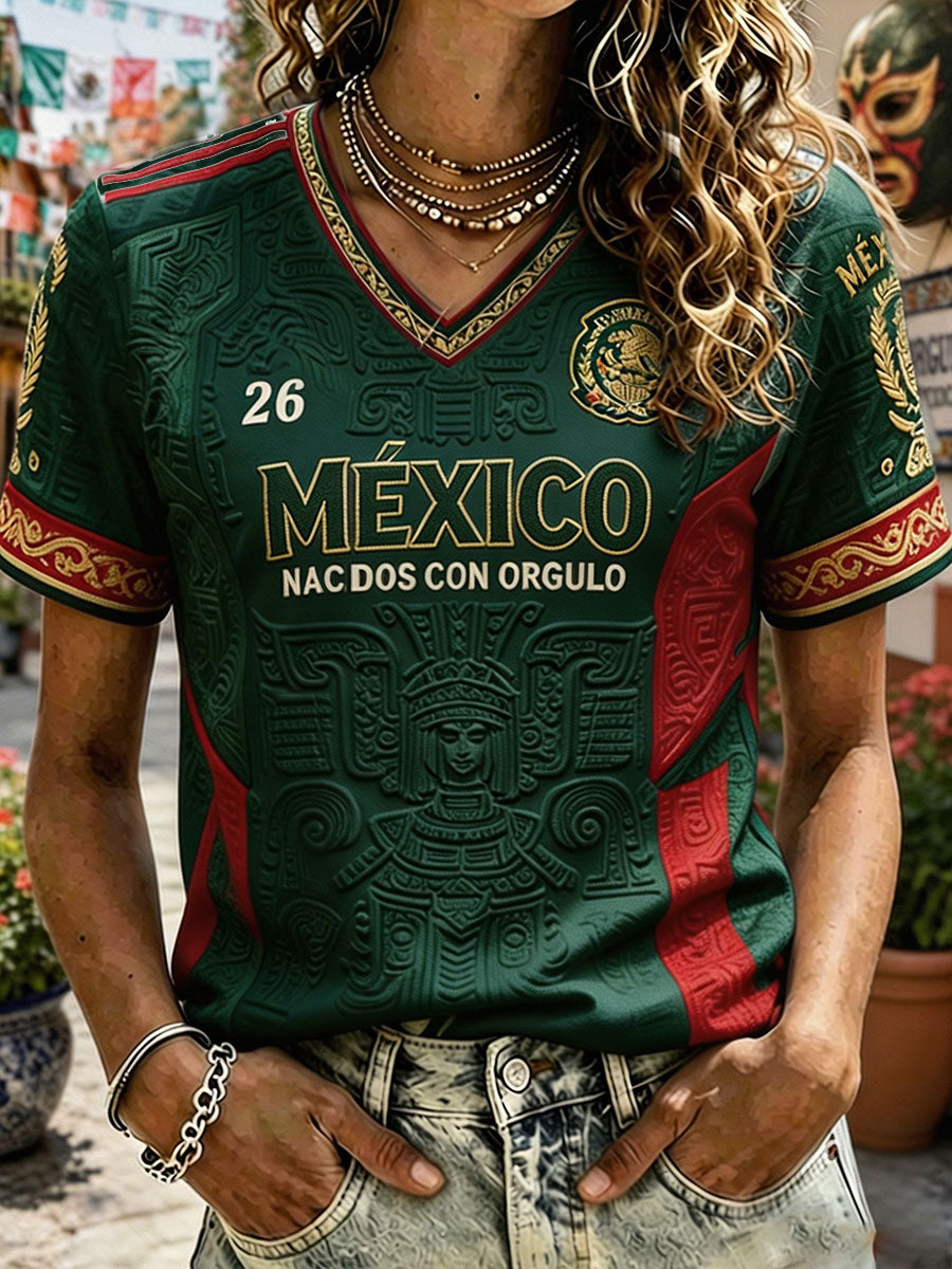 Camiseta estampada con diseño artístico de amor por el fútbol mexicano para mujer