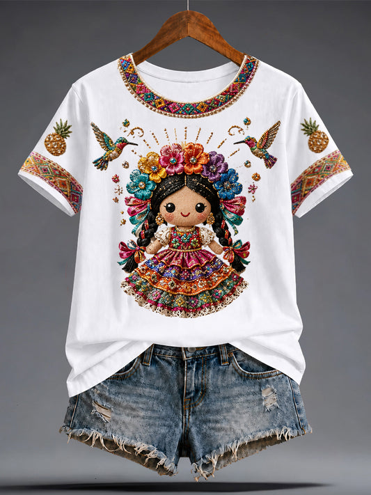 Camiseta estampada con arte de la muñeca Lele mexicana Guelaguetza para mujer