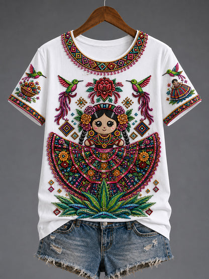 Camiseta estampada con arte de la muñeca Lele mexicana Guelaguetza para mujer