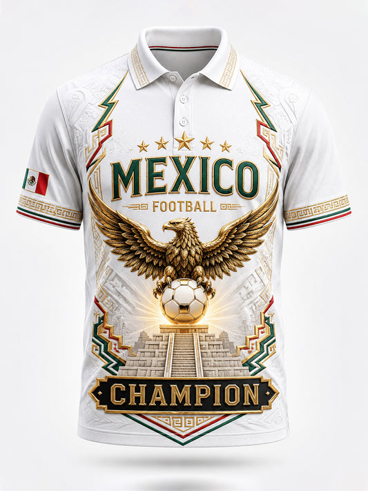 Camiseta polo con estampado artístico de elementos de animación en un partido de fútbol mexicano para hombre