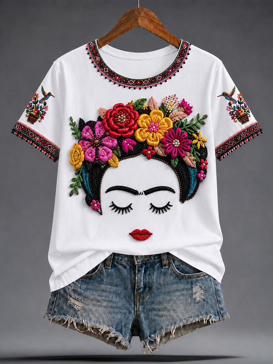 Camiseta estampada con arte de muñeca Lele mexicana para la Guelaguetza femenina