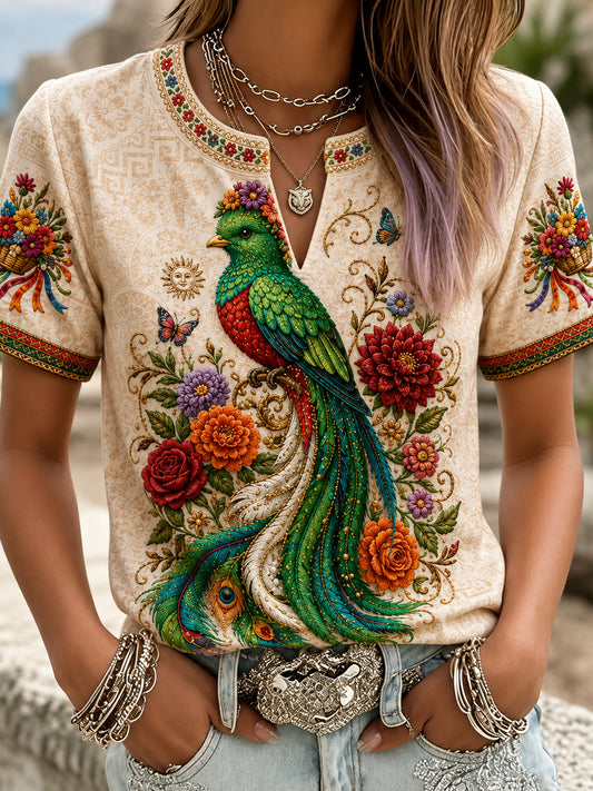 Camiseta de lino estampada con arte del quetzal resplandeciente y la Guelaguetza de México para mujer