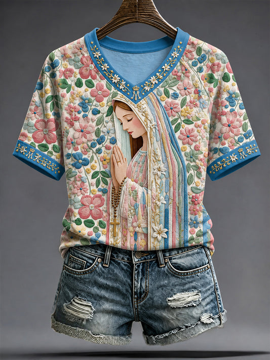 Camiseta estampada con arte religioso de la Asunción de María para mujer