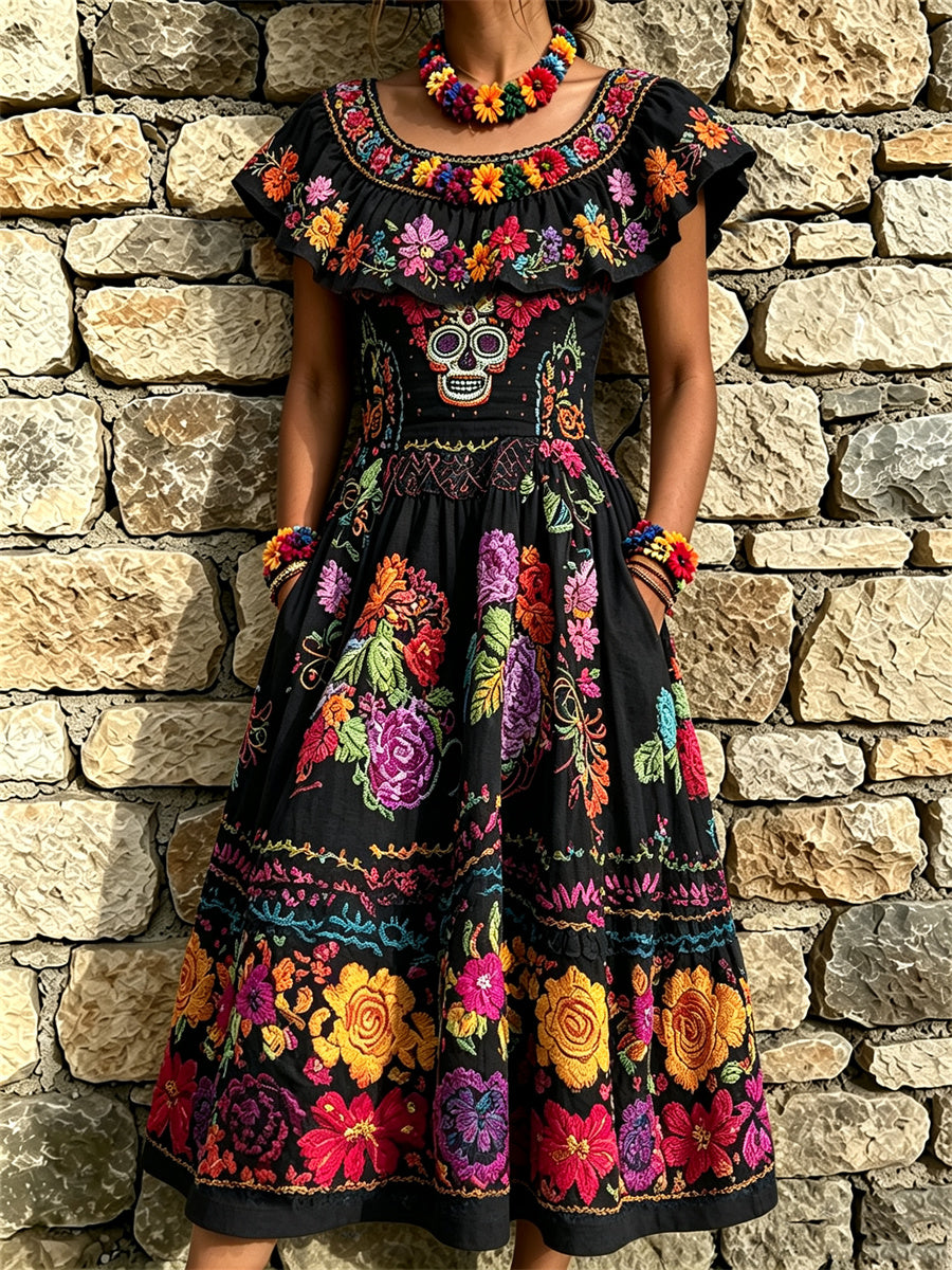 Vestido largo con volantes, estampado floral mexicano y calaveras de azúcar del Día de Muertos para mujer