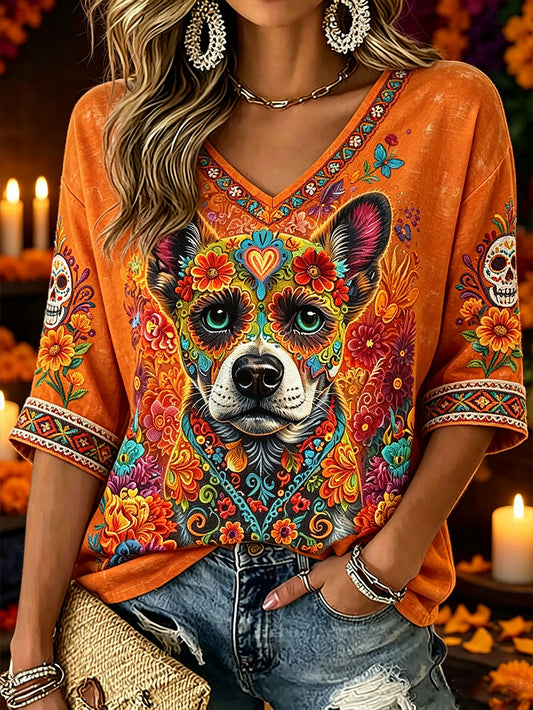 Camiseta casual de manga media y cuello en V para el Día de Muertos, estampada con motivos de plantas y flores para mujer