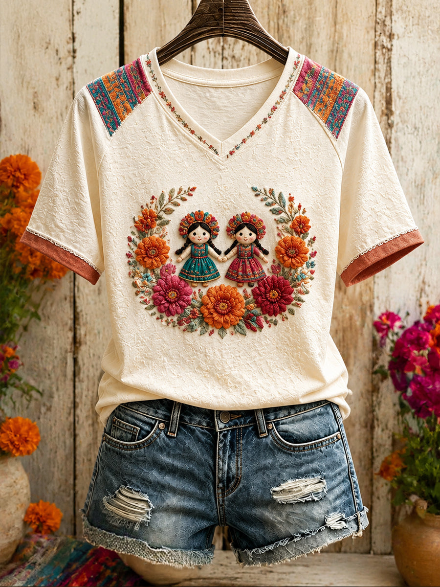 Camiseta estampada con arte de la muñeca Lele mexicana para mujer