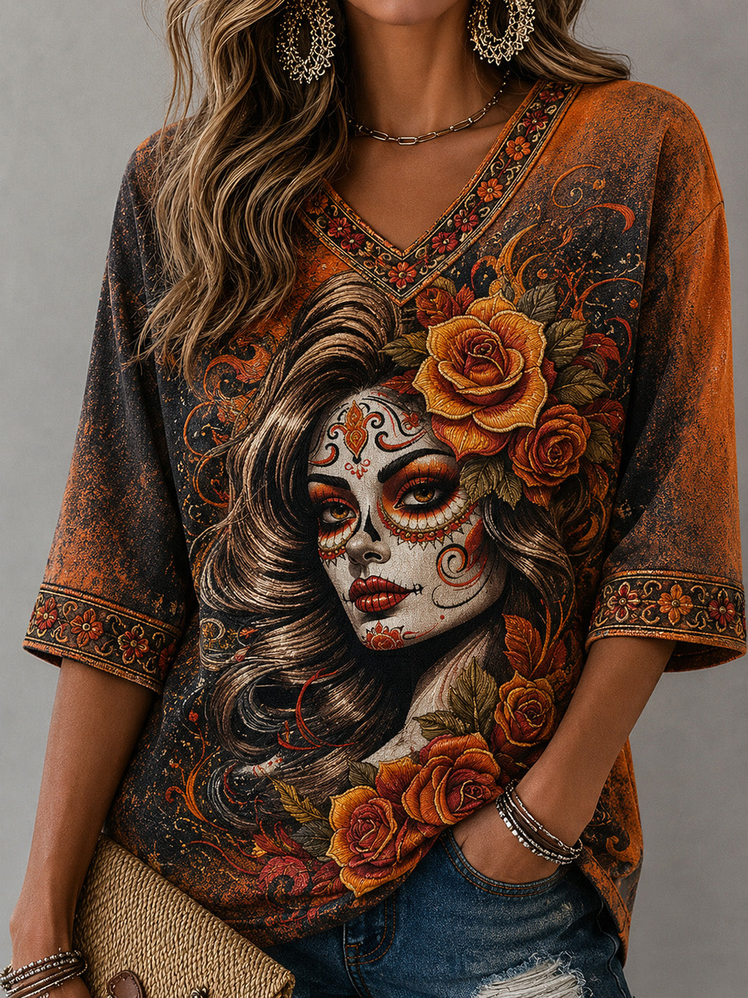 Camiseta casual de manga media con cuello en V, estampada con motivos del Día de la Muerte para mujer