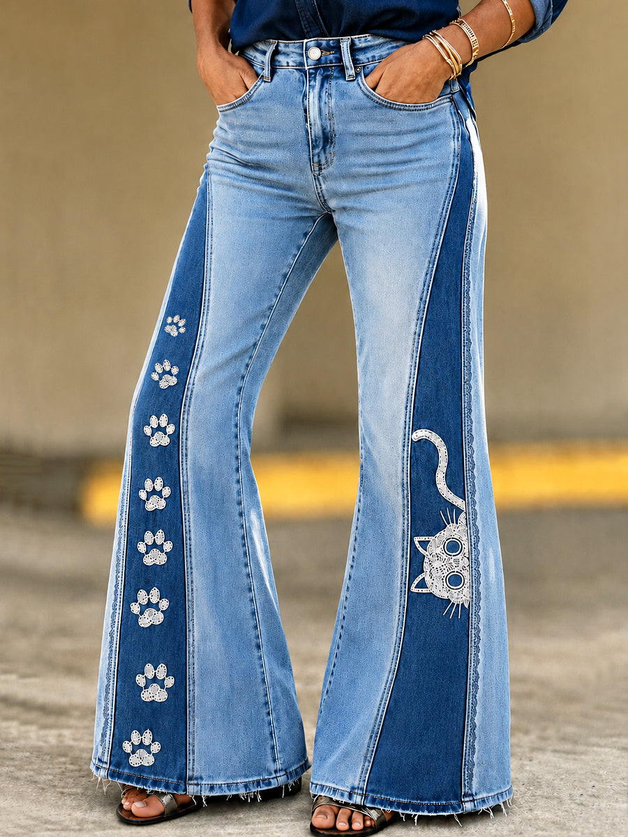 Pantalones acampanados Cat Paw Art Print para mujer