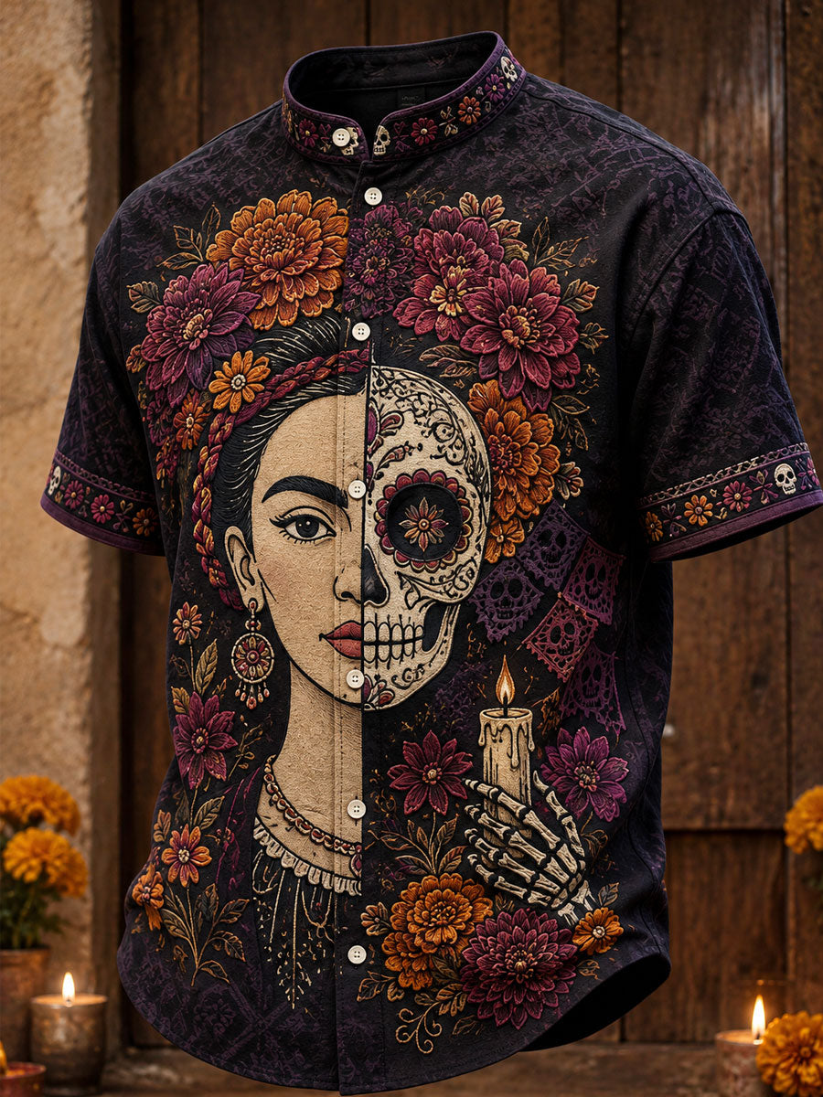 Camisa estampada con diseño floral del Día de los Muertos mexicano para hombre