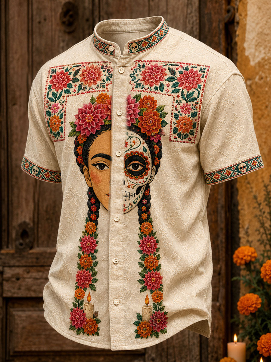 Camisa estampada con diseño floral del Día de los Muertos mexicano para hombre
