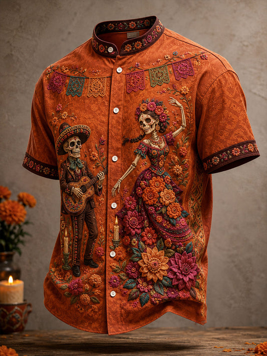 Camisa estampada con diseño floral del Día de los Muertos mexicano para hombre