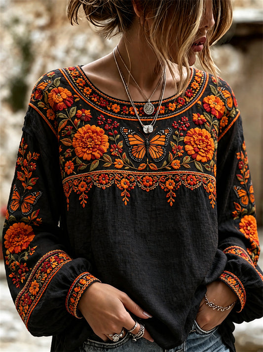 Camisa estampada con caléndulas y mariposas monarca para el Día de Muertos de las Mujeres
