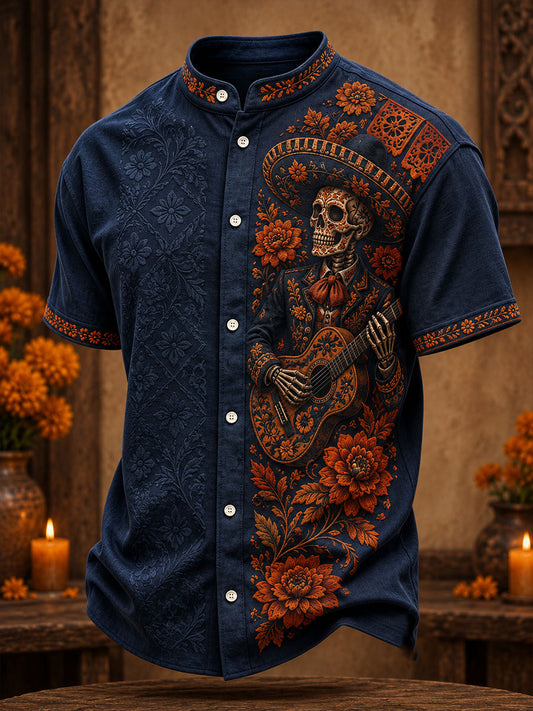 Camisa estampada con diseño floral mexicano del Día de los Muertos para hombre