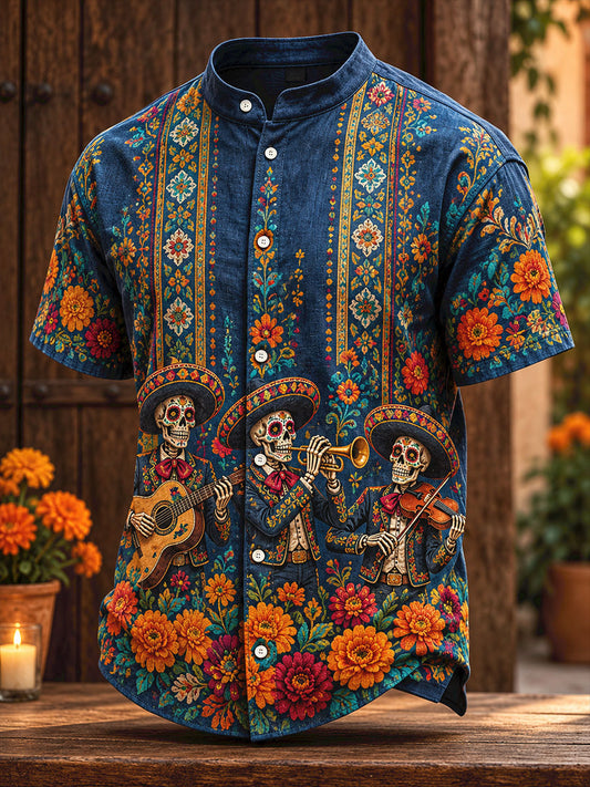 Camisa estampada con diseño floral del Día de los Muertos mexicano para hombre
