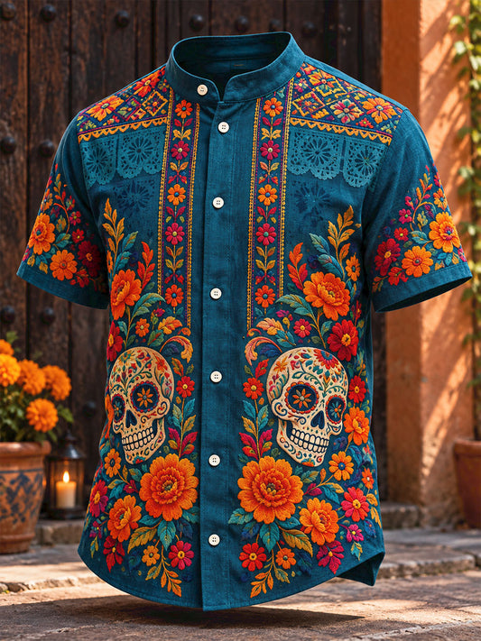 Camisa estampada con diseño floral del Día de los Muertos mexicano para hombre